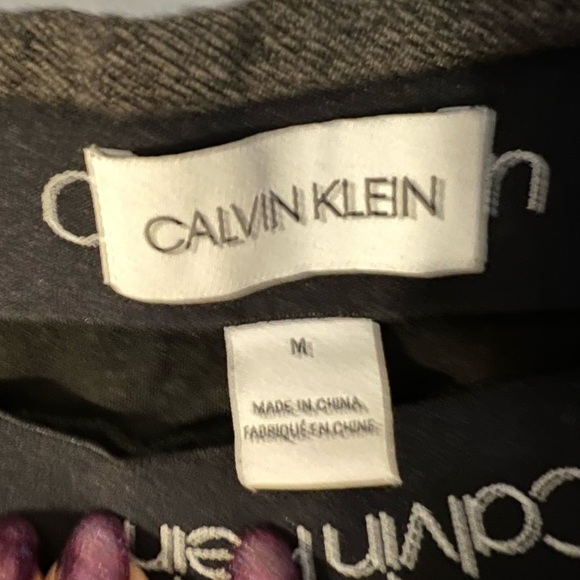 Calvin Klein pull on stretch pants. - Picture 3 of 3